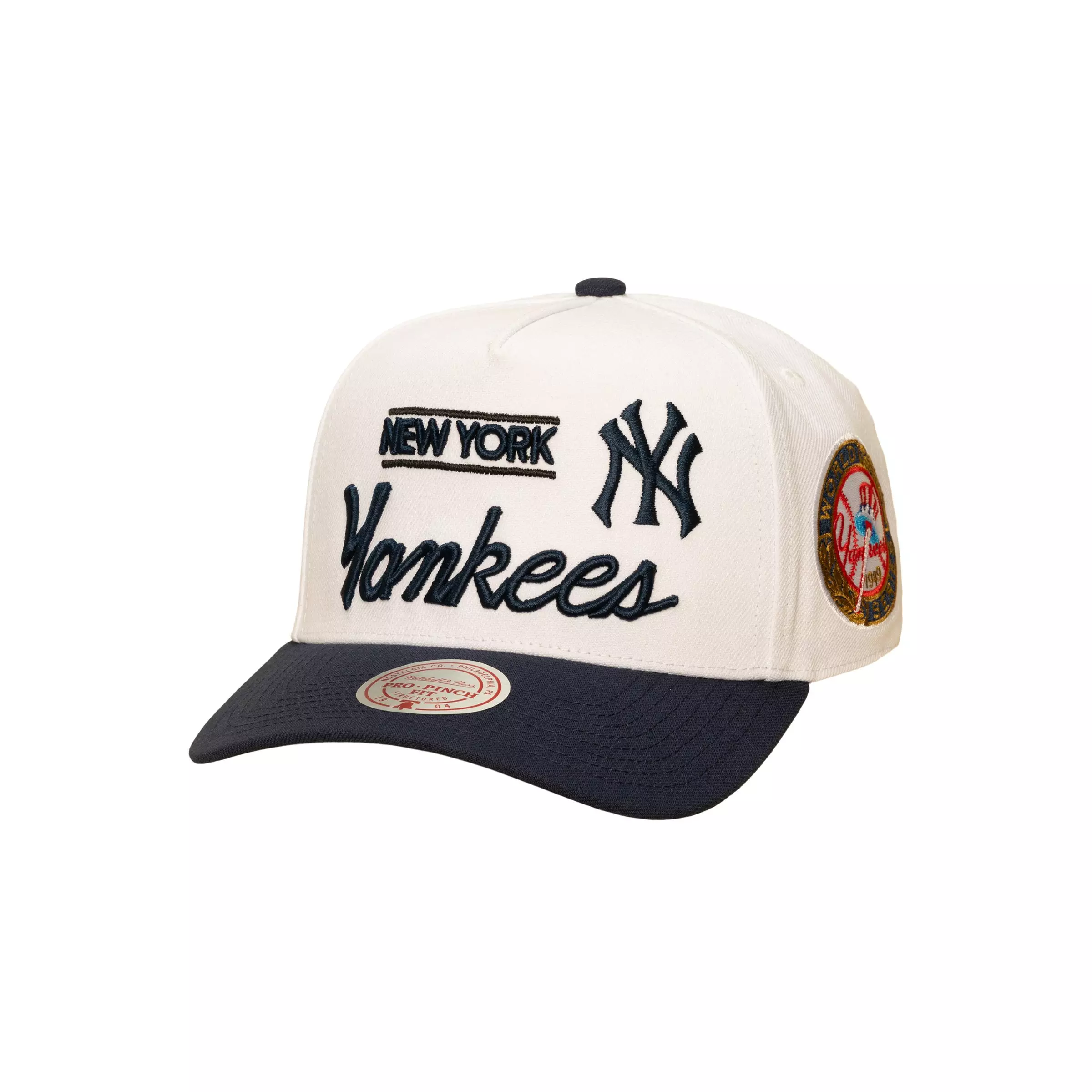Mitchell & Ness New Yankees Bill Smack Snapback Hat - White/Navy